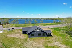 7541 Lake John Dr, Annandale, MN 55302 - Photo 17