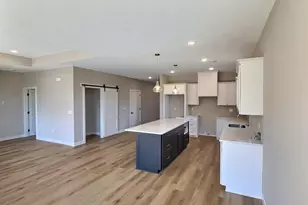 7541 Lake John Dr, Annandale, MN 55302 - Photo 3