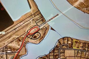 604 4th St NE - Photo 53