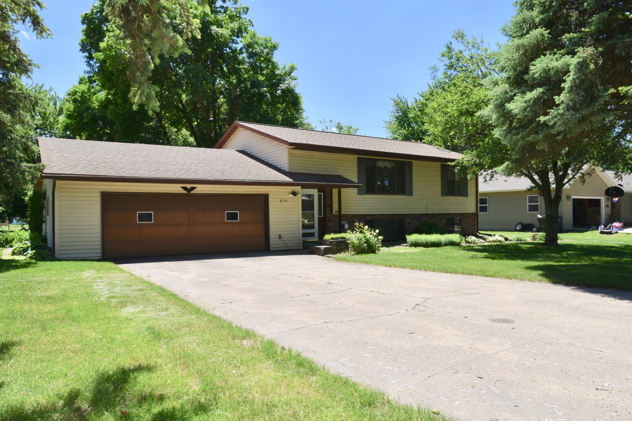 838 5th St, Ocheyedan, IA 51354 MLS 6549217 Coldwell Banker