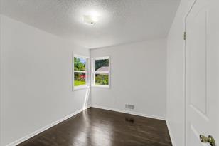 4941 Madison St NE - Photo 17