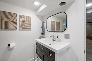 992 Manvel St - Photo 39