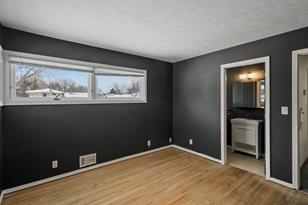 1620 7th St NW - Photo 3