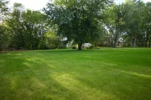 8585 Dale Rd, Woodbury, MN 55129 - Photo 35