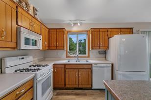 623 Hickory Dr - Photo 5