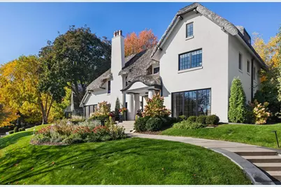 2388 W Lake Of The Isles Parkway, Minneapolis, MN 55405 - Photo 47