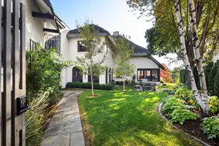 2388 W Lake of the Isles Pkwy, Minneapolis, MN 55405 - Photo 73