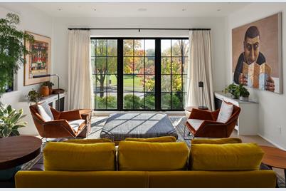 2388 W Lake Of The Isles Parkway, Minneapolis, MN 55405 - Photo 23