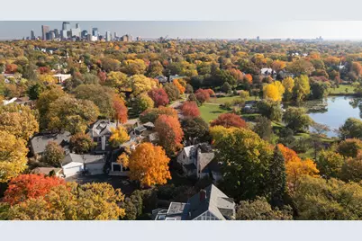 2388 W Lake Of The Isles Parkway, Minneapolis, MN 55405 - Photo 85