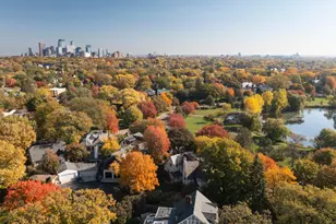 2388 W Lake of the Isles Pkwy, Minneapolis, MN 55405 - Photo 85