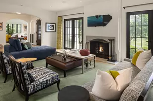 2388 W Lake of the Isles Pkwy, Minneapolis, MN 55405 - Photo 17