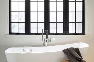 2388 W Lake of the Isles Pkwy, Minneapolis, MN 55405 - Photo 35