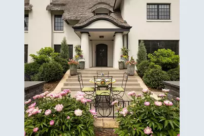 2388 W Lake Of The Isles Parkway, Minneapolis, MN 55405 - Photo 11