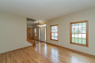 2916 Stonegate Ct SW - Photo 5