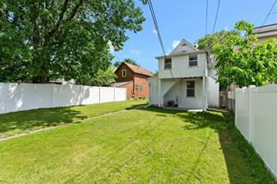 673 Thomas Ave - Photo 3