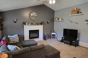 1201 Hemlock Cir, Buffalo, MN 55313 - Photo 3