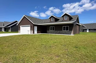 860 9th St NW, Perham, MN 56573 - Photo 1