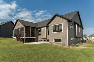 3180 Bella Terra Ln NE, Rochester, MN 55906 - Photo 37