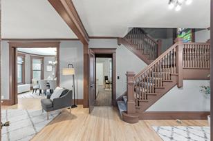 1007 Logan Ave N - Photo 3