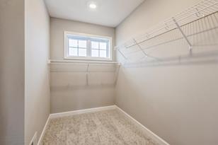 8329 Lamont Ave NE - Photo 11