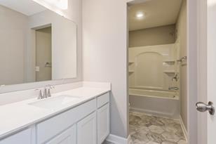 8329 Lamont Ave NE - Photo 7