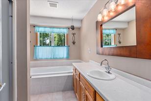 3149 Valleywood Dr SW - Photo 13