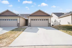 700 Shardlow Pl NE, Byron, MN 55920 - Photo 1