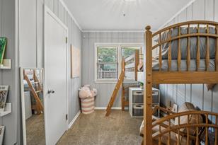 697 Grandview Ave W - Photo 19