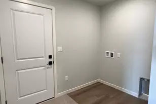 1055 Village Ln, Detroit Lakes, MN 56501 - Photo 35