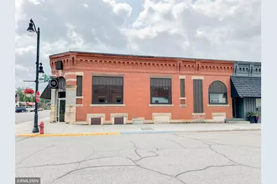 346 Main Street N, Renville, MN 56284 - Photo 3