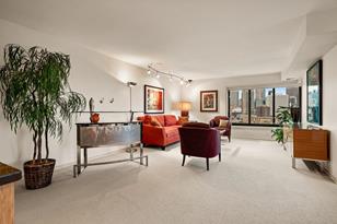 110 Bank St SE - Photo 3