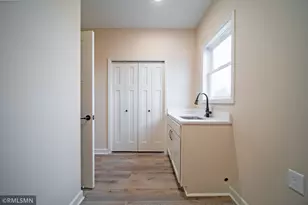 6701 Ridgewood Dr, Cannon Falls, MN 55009 - Photo 9