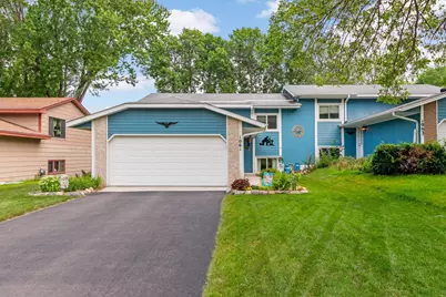 1061 Eastview Circle, Shakopee, MN 55379 - Photo 1