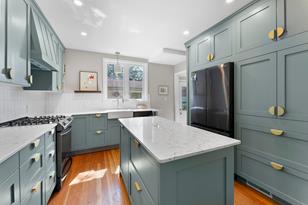 582 Cretin Ave S - Photo 9