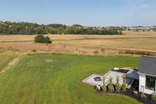 4921 8th St SW, Rochester, MN 55902 - Photo 3