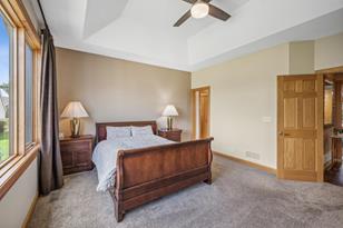 311 Lady Slipper Ln, Vadnais Heights, MN 55127 - Photo 37