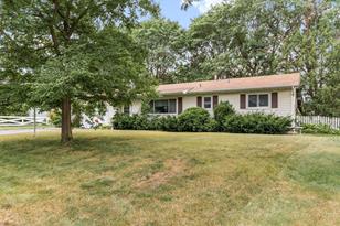 2106 Jade Ln, Eagan, MN 55122 - Photo 3