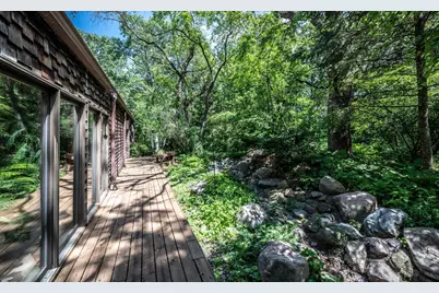 750 Mohican Lane, Mendota Heights, MN 55120 - Photo 15