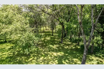 750 Mohican Lane, Mendota Heights, MN 55120 - Photo 17