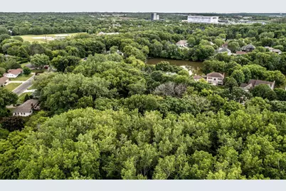750 Mohican Lane, Mendota Heights, MN 55120 - Photo 1