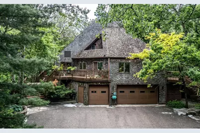 750 Mohican Lane, Mendota Heights, MN 55120 - Photo 5