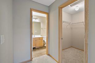 1862 Colonial Ln, Chanhassen, MN 55317 - Photo 11