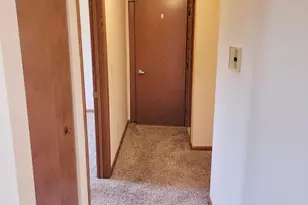 11 Park St N, Fairfax, MN 55332 - Photo 9