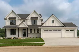 2643 Timber Oaks Rd SW, Rochester, MN 55902 - Photo 1