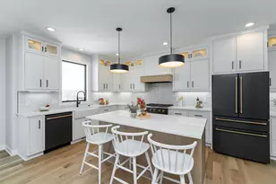 2643 Timber Oaks Rd SW, Rochester, MN 55902 - Photo 11