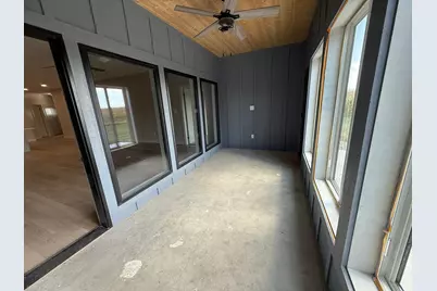 906 Funk Avenue, Lakefield, MN 56150 - Photo 11