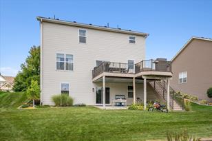 1715 Hemlock Way, Chanhassen, MN 55317 - Photo 33