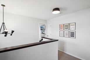 1715 Hemlock Way, Chanhassen, MN 55317 - Photo 17