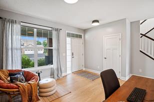 1715 Hemlock Way, Chanhassen, MN 55317 - Photo 5