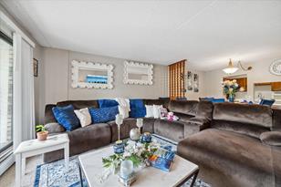 10511 Cedar Lake Rd, Minnetonka, MN 55305 - Photo 9